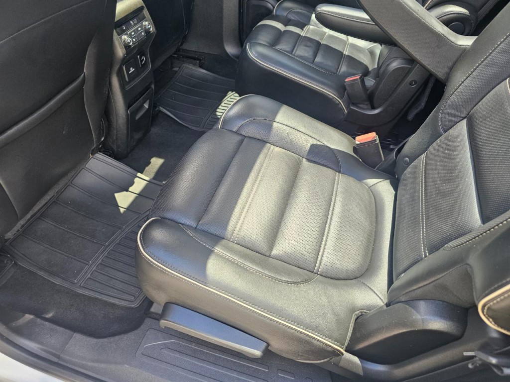 2017 GMC Acadia Image 26
