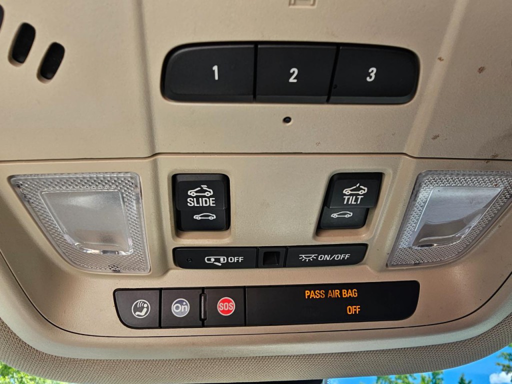 2017 GMC Acadia Image 54