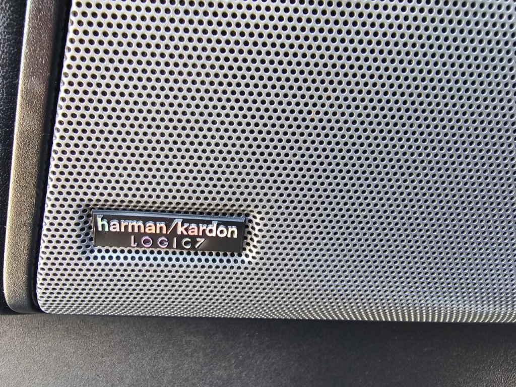 2013 Land Rover LR4 Image 33