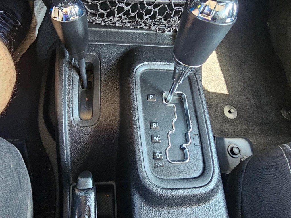2015 Jeep Wrangler Unlimited Image 41