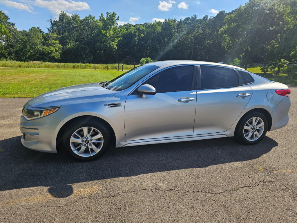 2016 Kia Optima Image 10