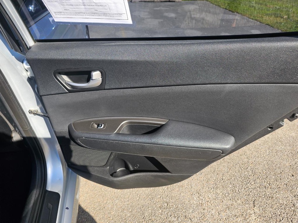 2016 Kia Optima Image 17