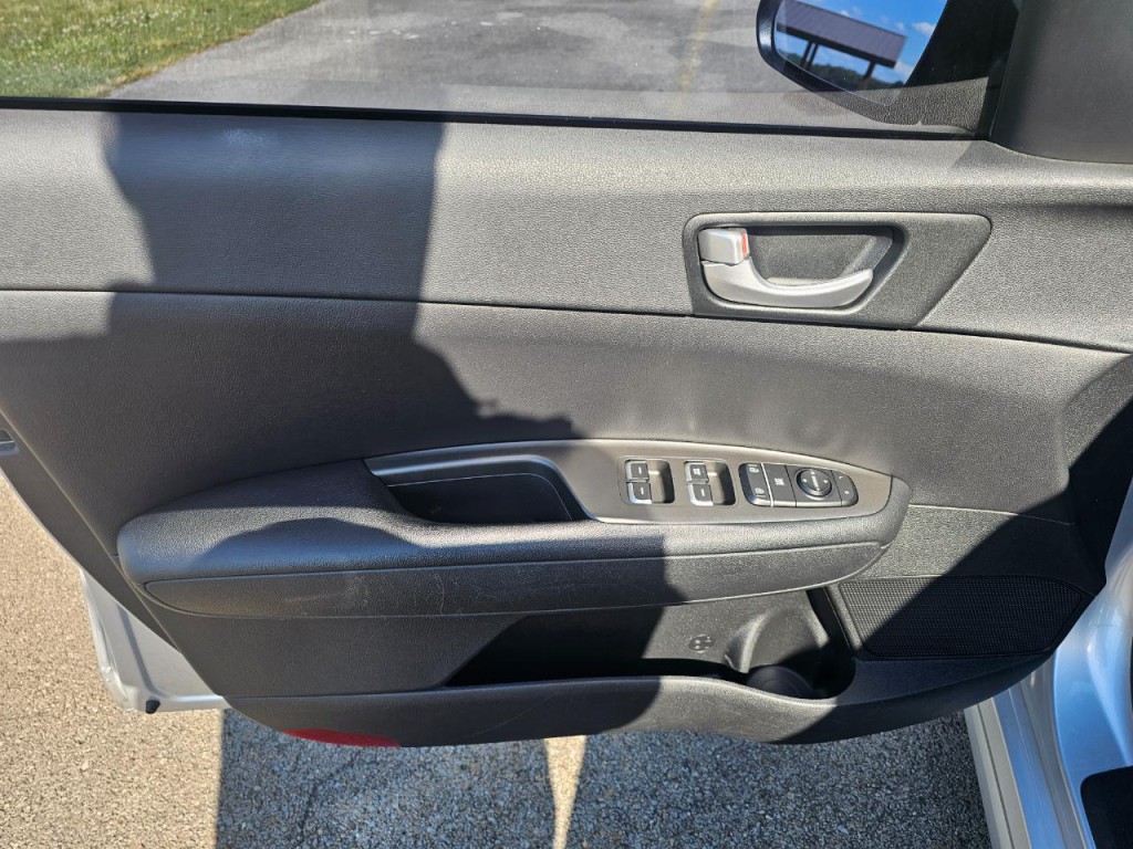 2016 Kia Optima Image 23