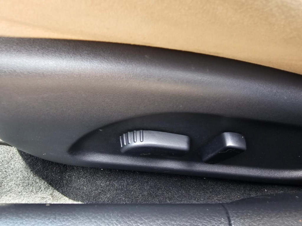 2015 Nissan Altima Image 32