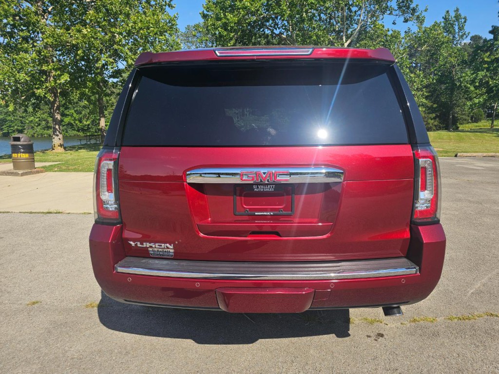 2017 GMC Yukon Image 6