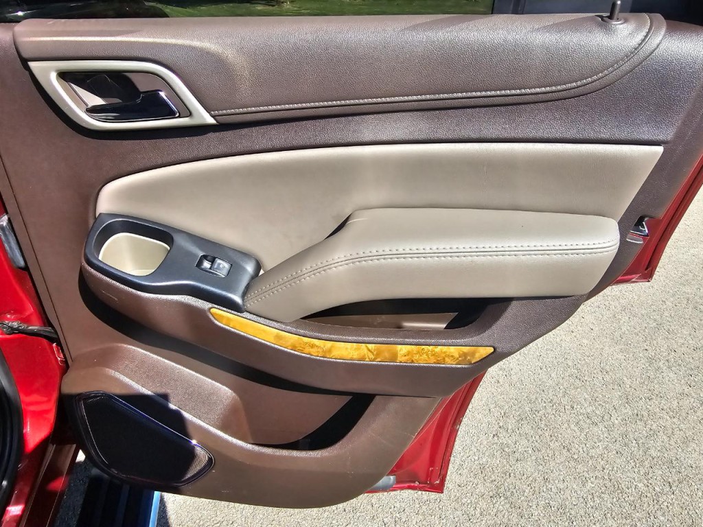 2017 GMC Yukon Image 18