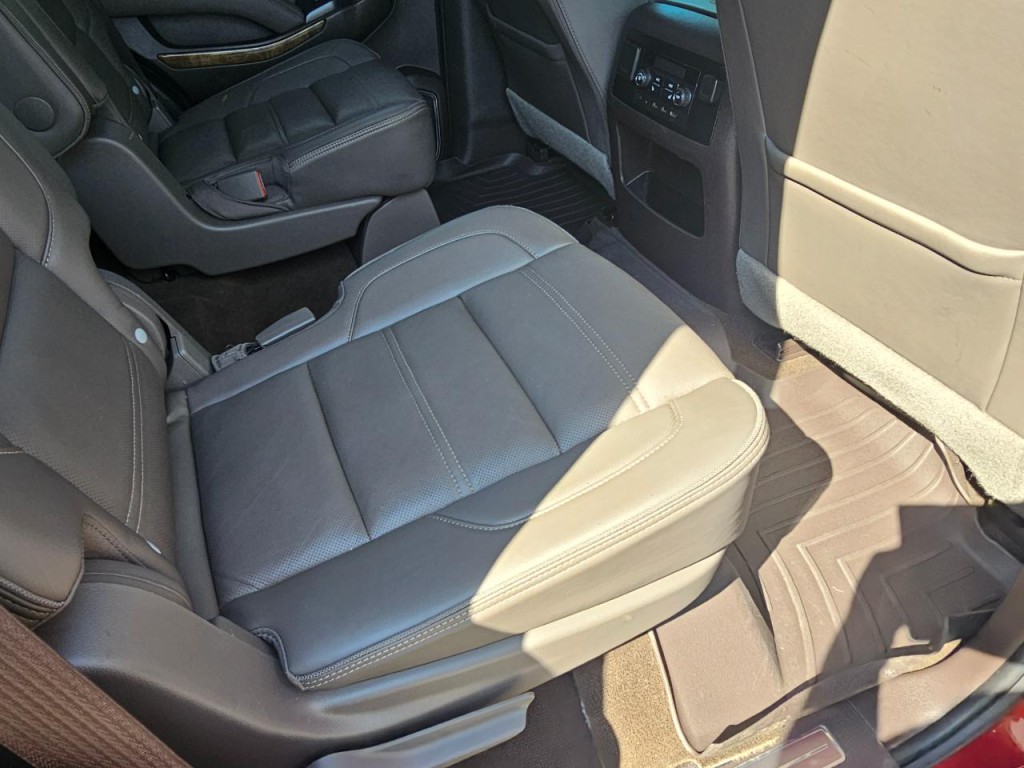 2017 GMC Yukon Image 19
