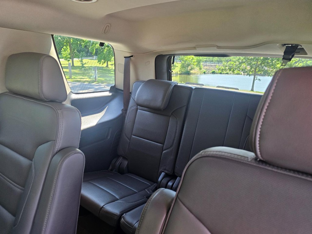 2017 GMC Yukon Image 28