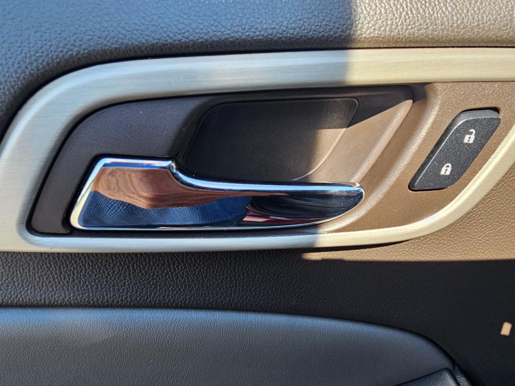 2017 GMC Yukon Image 36