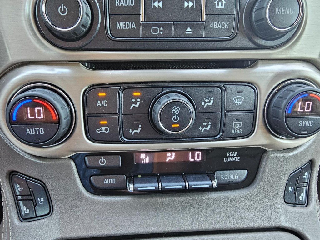 2017 GMC Yukon Image 55