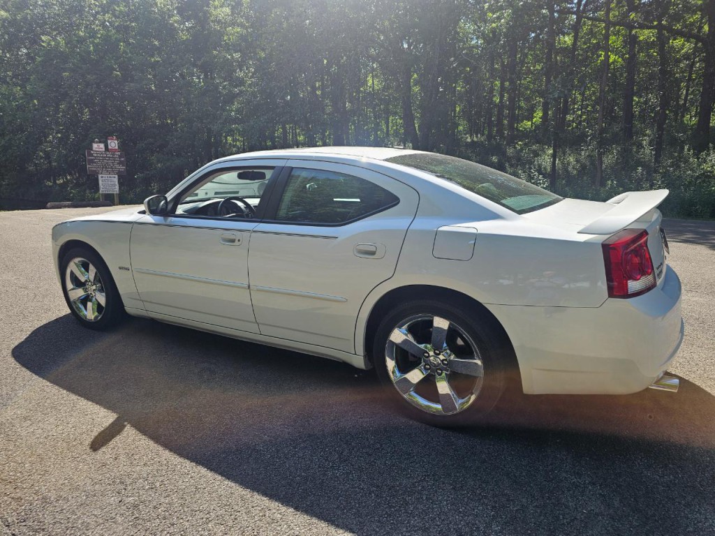 2010 Dodge Charger Image 3