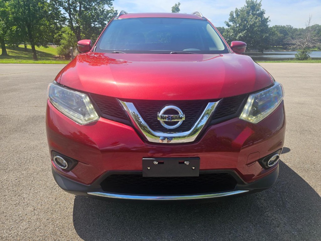 2016 Nissan Rogue Image 12