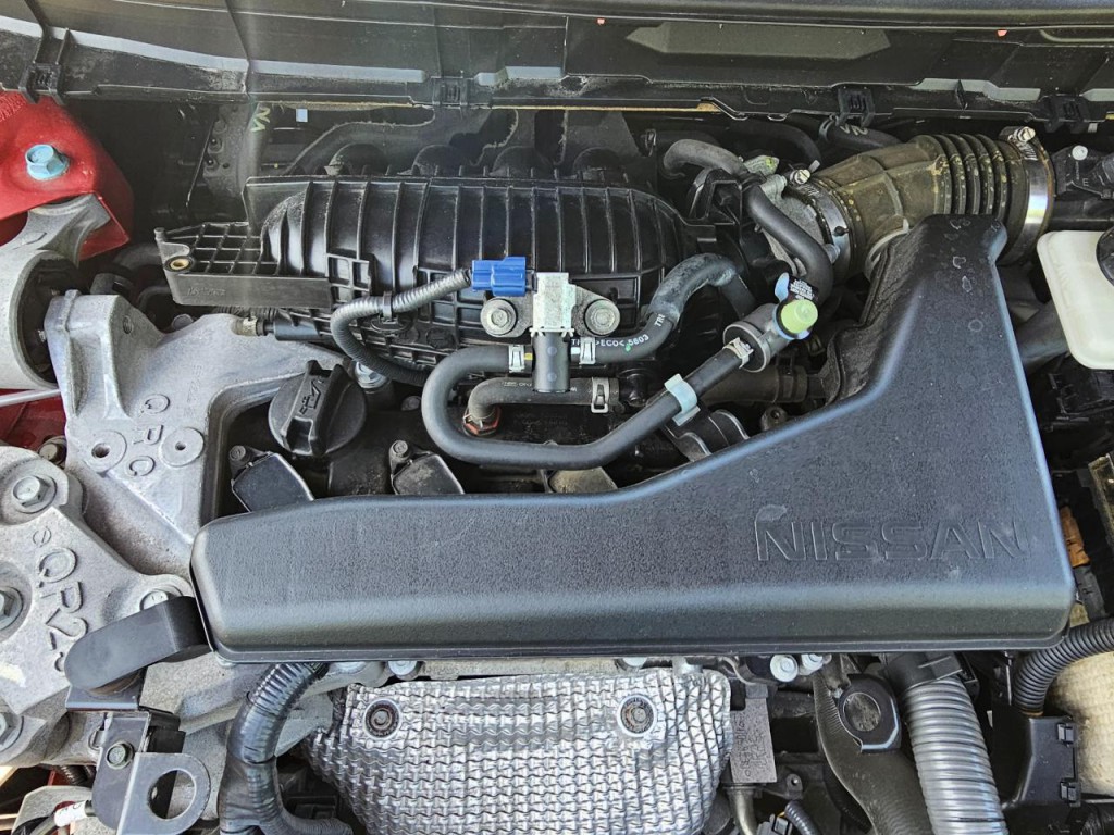 2016 Nissan Rogue Image 28