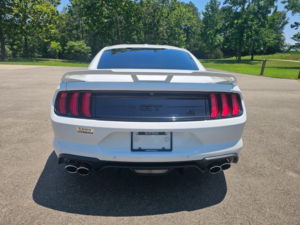 2019 Ford Mustang Image 6