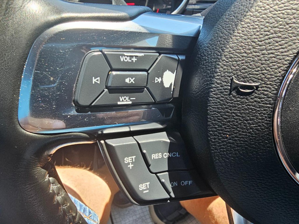 2019 Ford Mustang Image 31