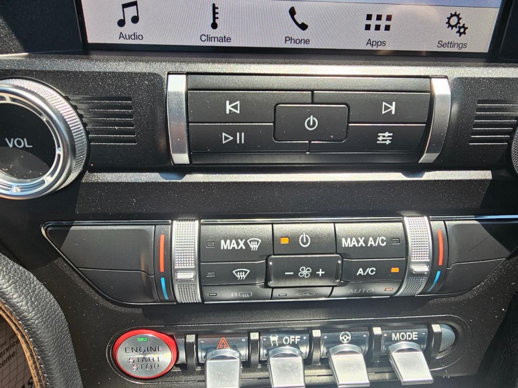 2019 Ford Mustang Image 39
