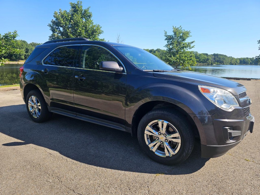 2015 Chevrolet Equinox Image 2