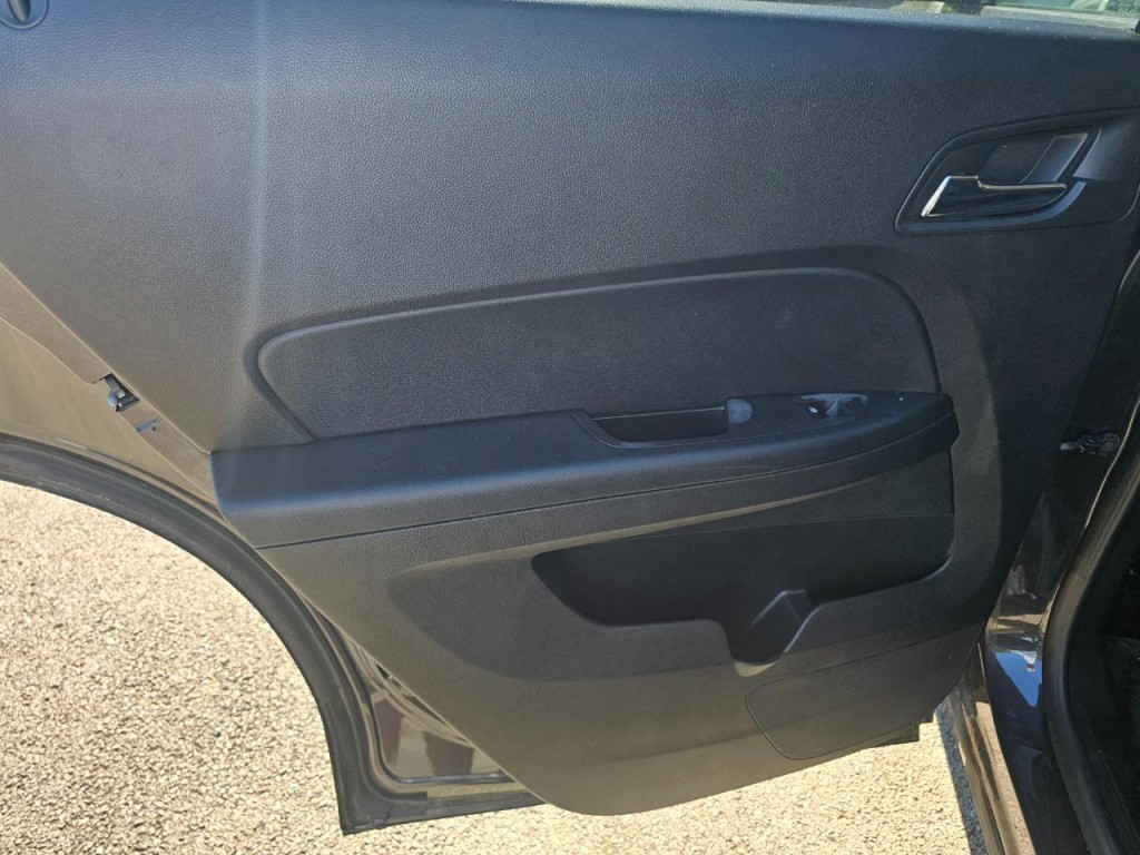 2015 Chevrolet Equinox Image 21