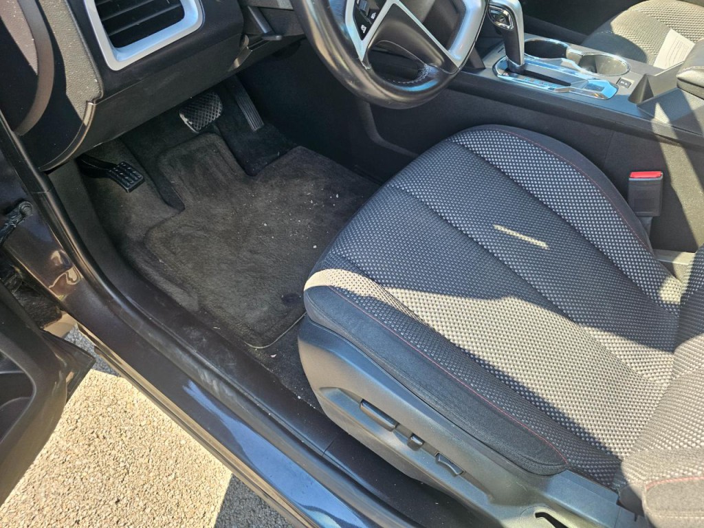 2015 Chevrolet Equinox Image 24