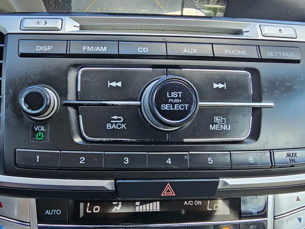 2014 Honda Accord Image 39