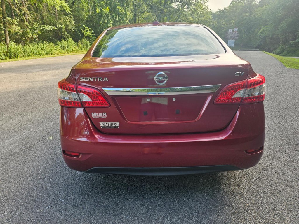 2015 Nissan Sentra Image 6