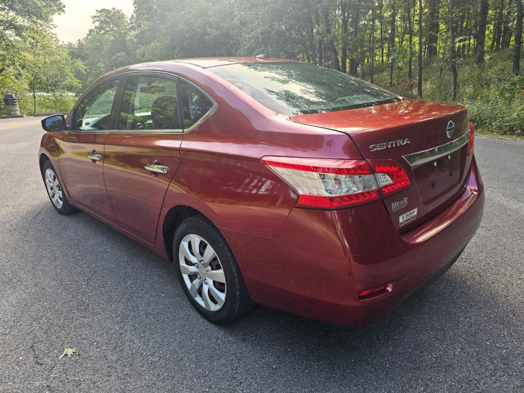 2015 Nissan Sentra Image 7