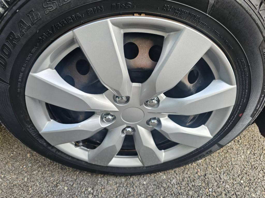 2015 Nissan Sentra Image 14