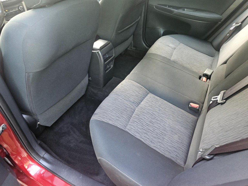 2015 Nissan Sentra Image 21