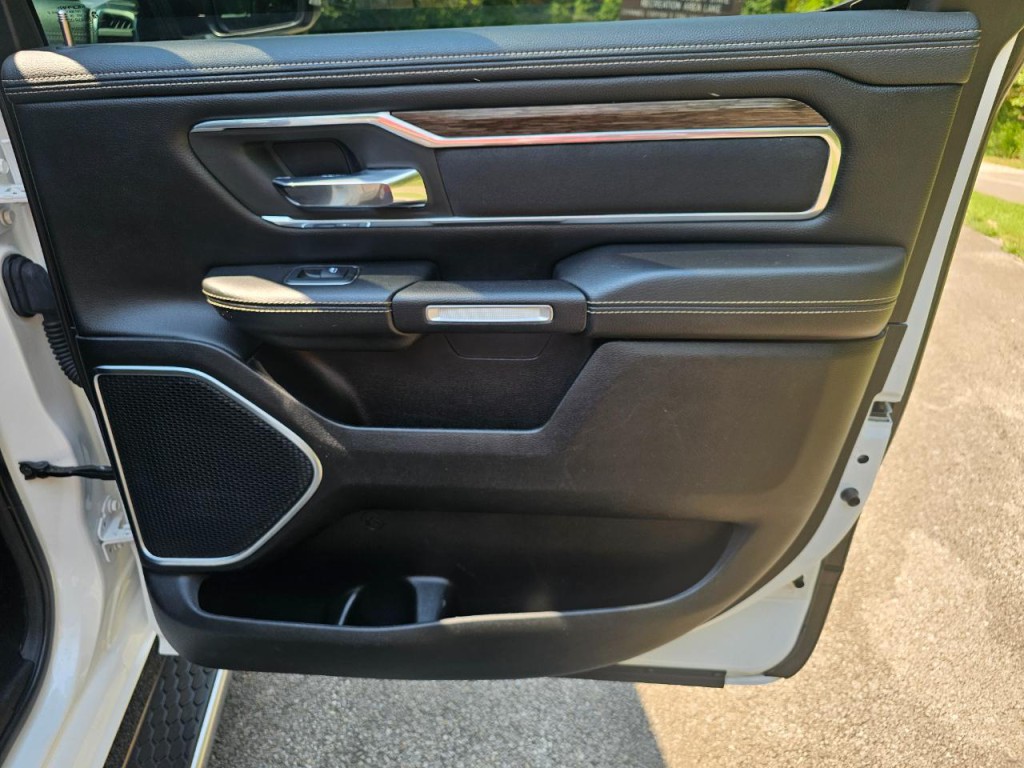 2019 RAM 1500 Image 17