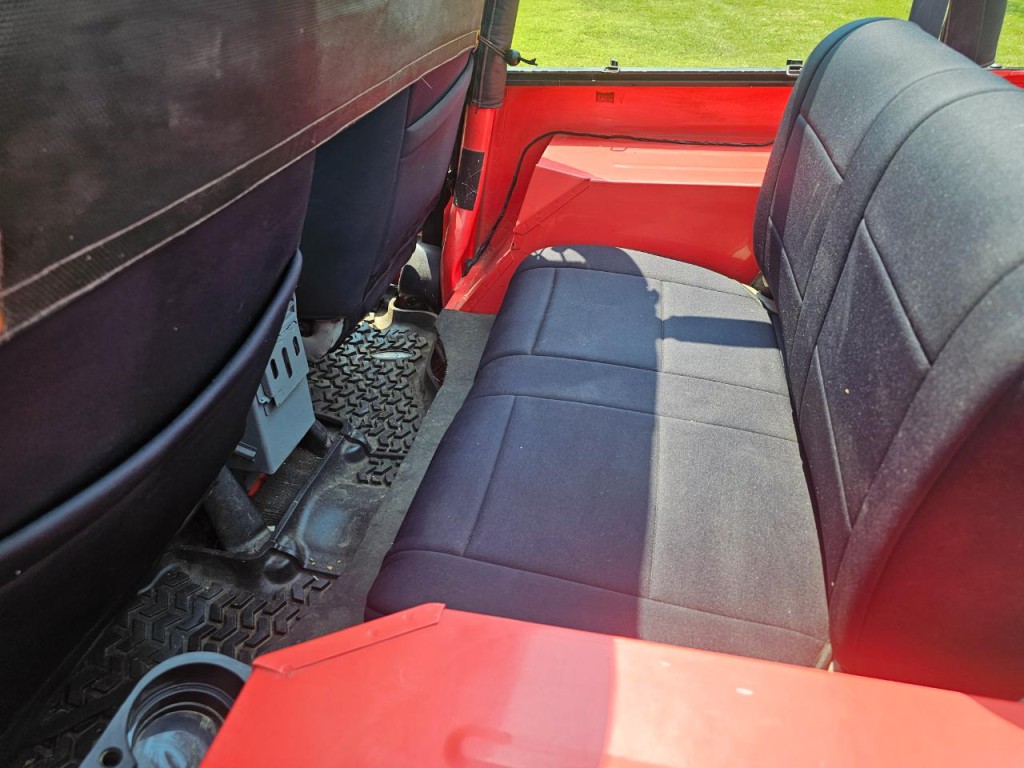 1995 Jeep Wrangler Image 18