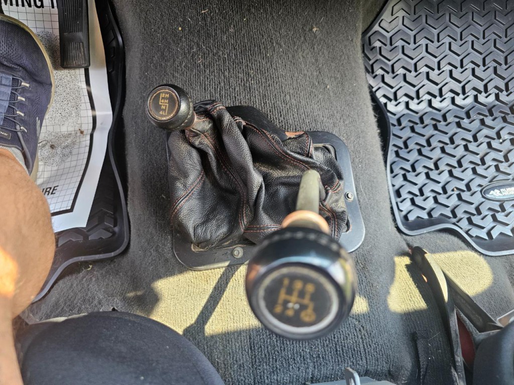 1995 Jeep Wrangler Image 28