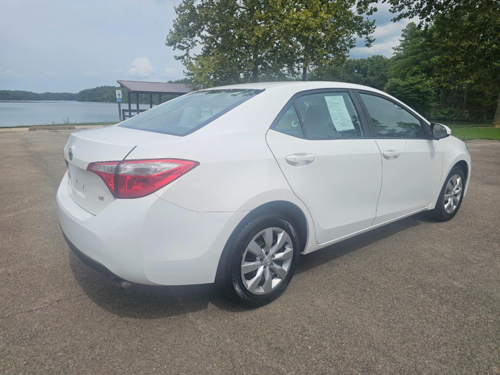2015 Toyota Corolla Image 5