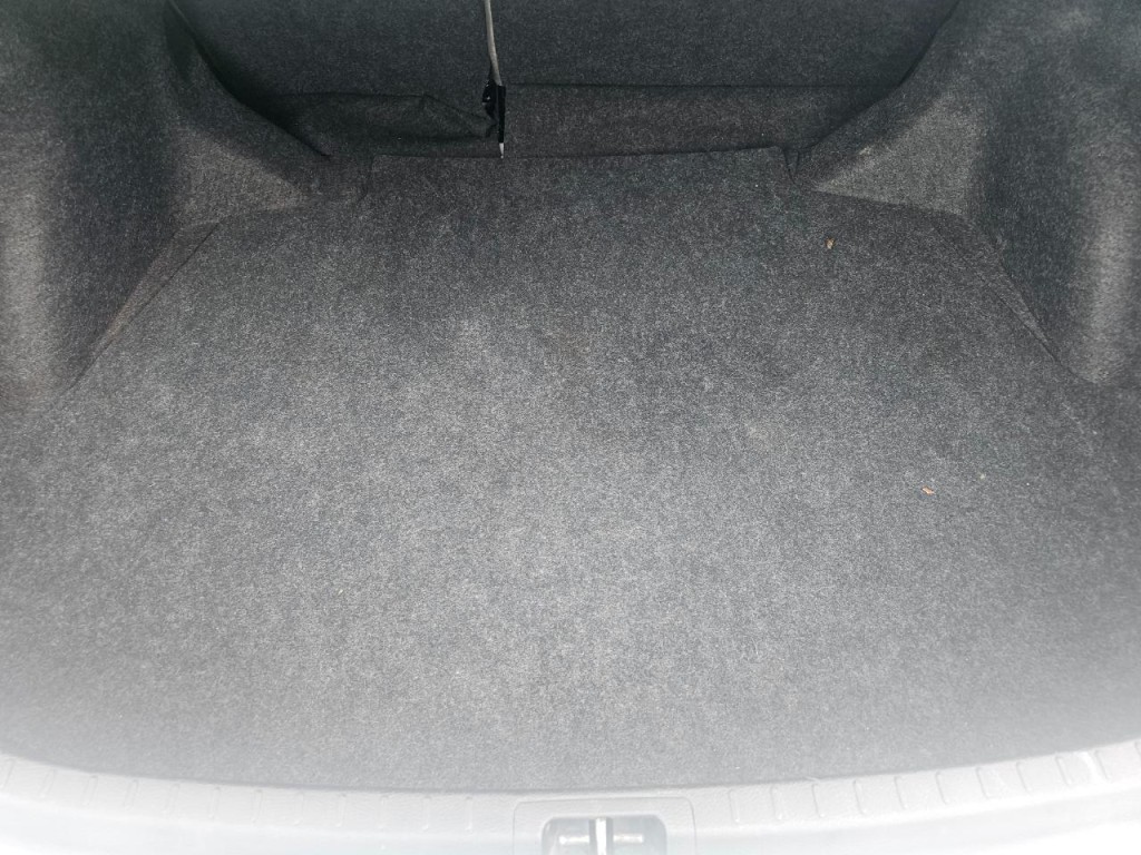 2015 Toyota Corolla Image 19