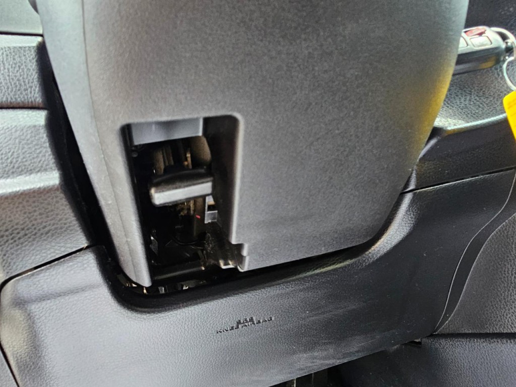 2015 Toyota Corolla Image 31
