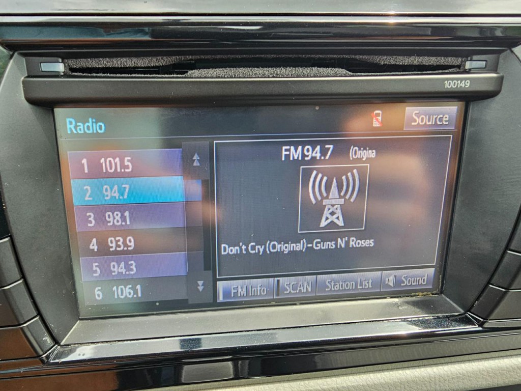 2015 Toyota Corolla Image 35