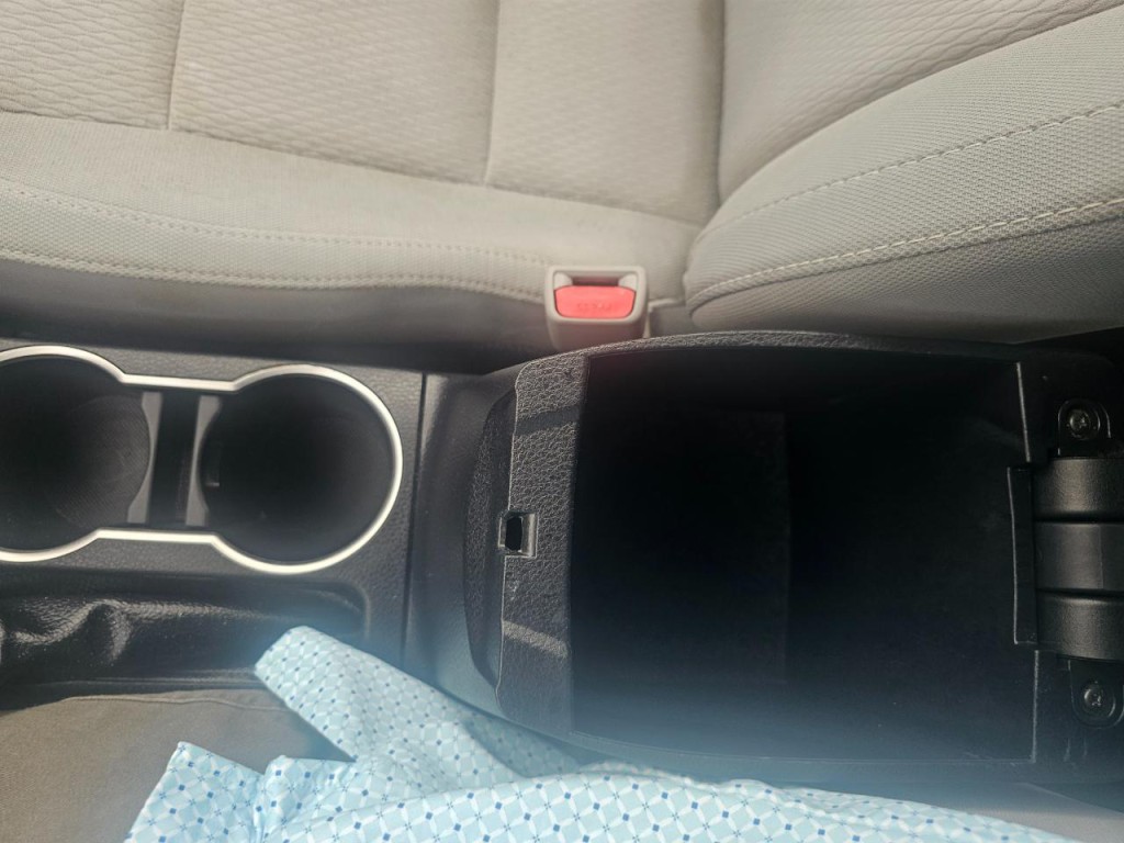 2015 Toyota Corolla Image 39