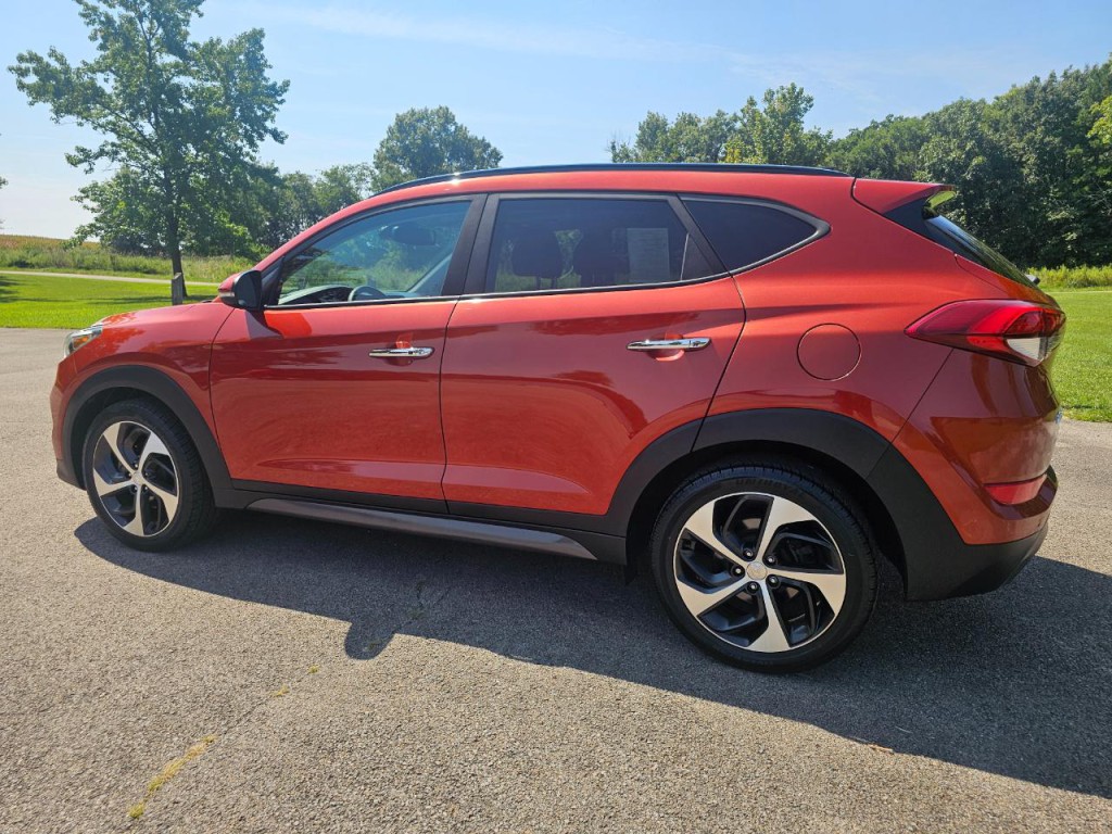 2016 Hyundai Tucson Image 8