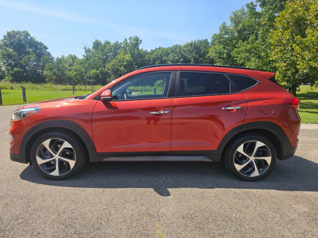 2016 Hyundai Tucson Image 9