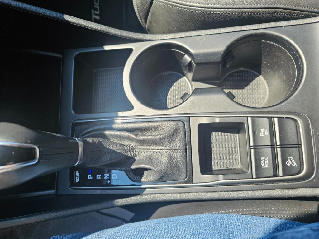 2016 Hyundai Tucson Image 48