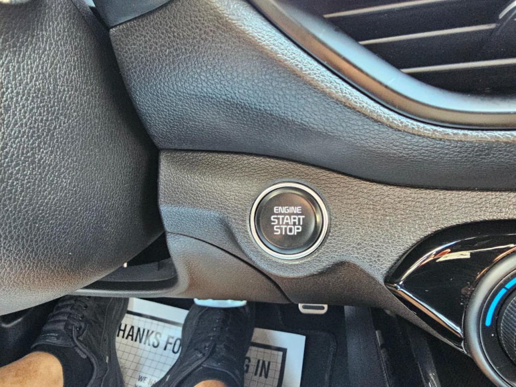 2022 Kia Forte Image 36
