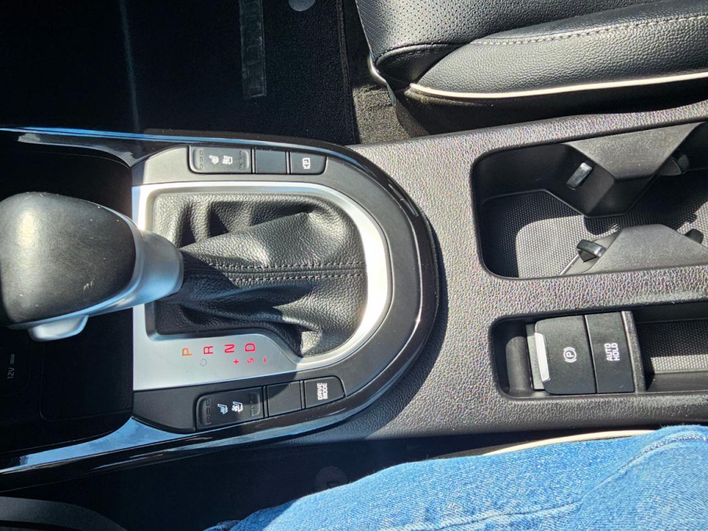 2022 Kia Forte Image 44