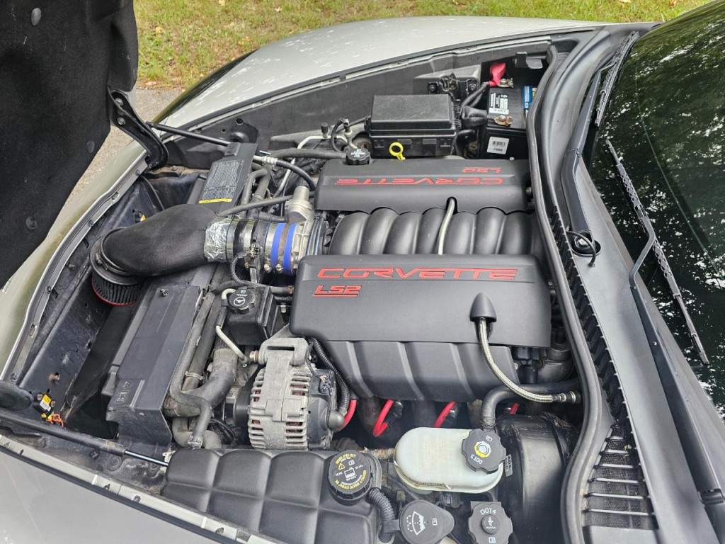 2005 Chevrolet Corvette Image 20