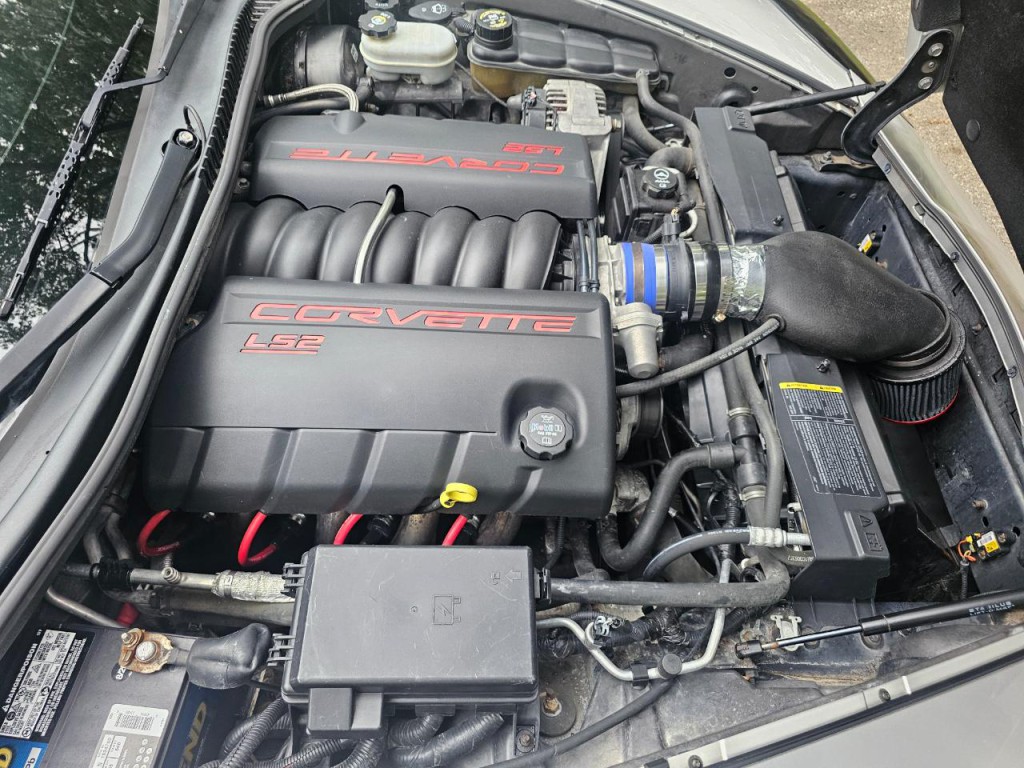 2005 Chevrolet Corvette Image 21