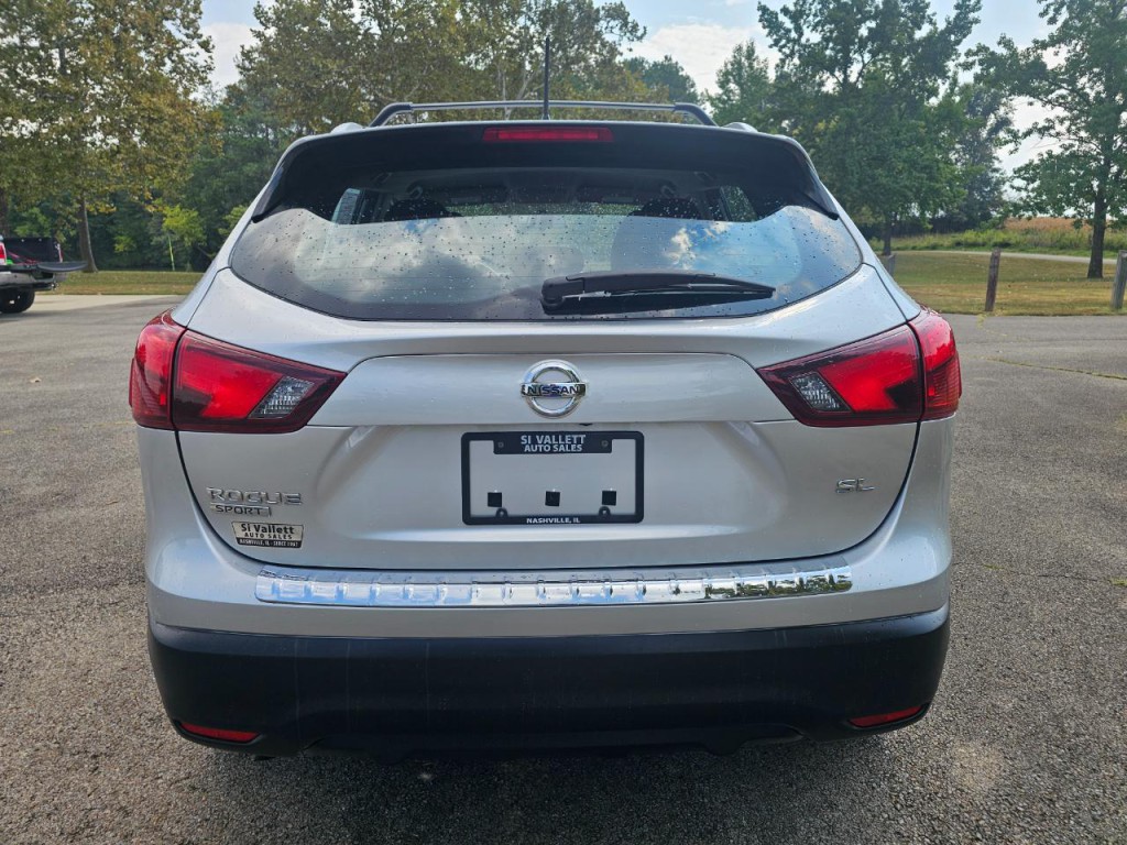 2017 Nissan Rogue Image 6