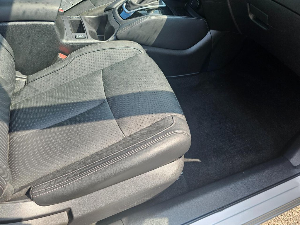 2017 Nissan Rogue Image 16