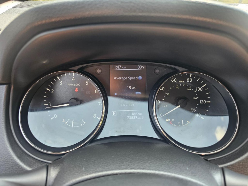 2017 Nissan Rogue Image 35