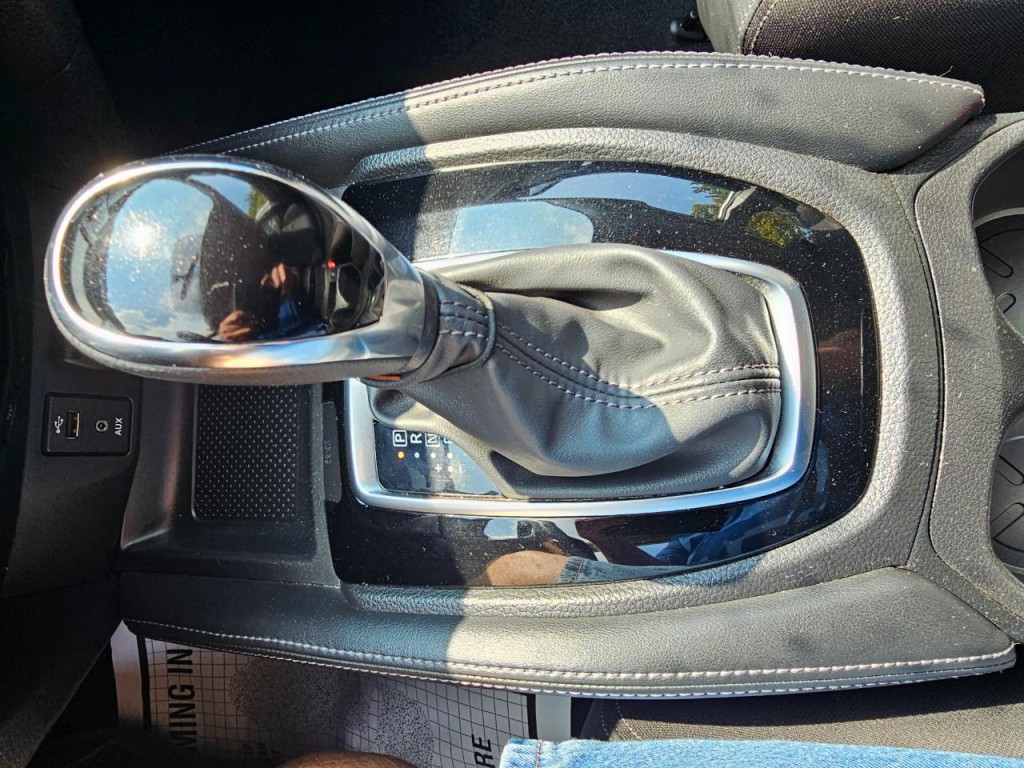 2017 Nissan Rogue Image 44