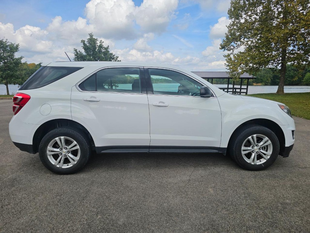 2016 Chevrolet Equinox Image 3