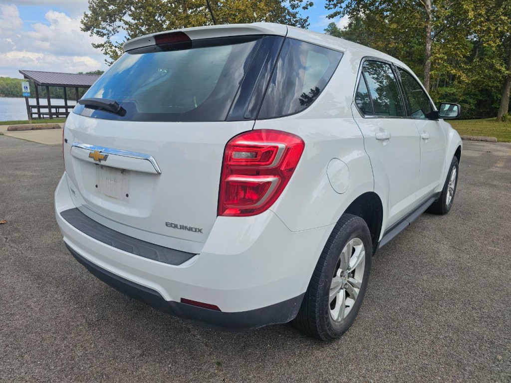 2016 Chevrolet Equinox Image 5