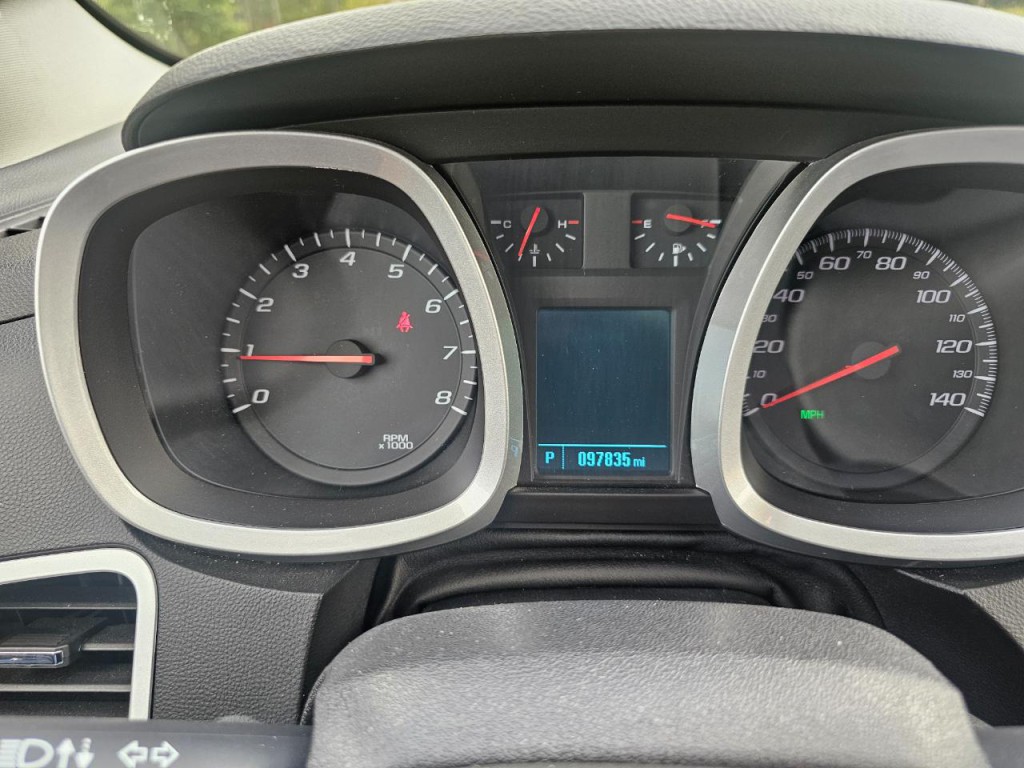 2016 Chevrolet Equinox Image 33